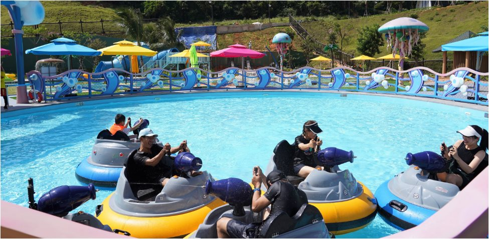 Dù che nắng hồ bơi resort